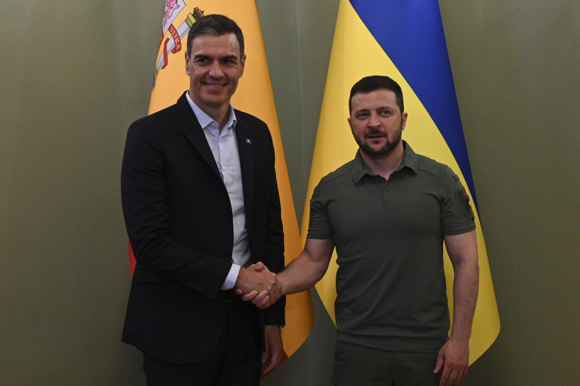 Pedro Sánchez y Volodímir Zelenski en Kiev. Foto: EFE.