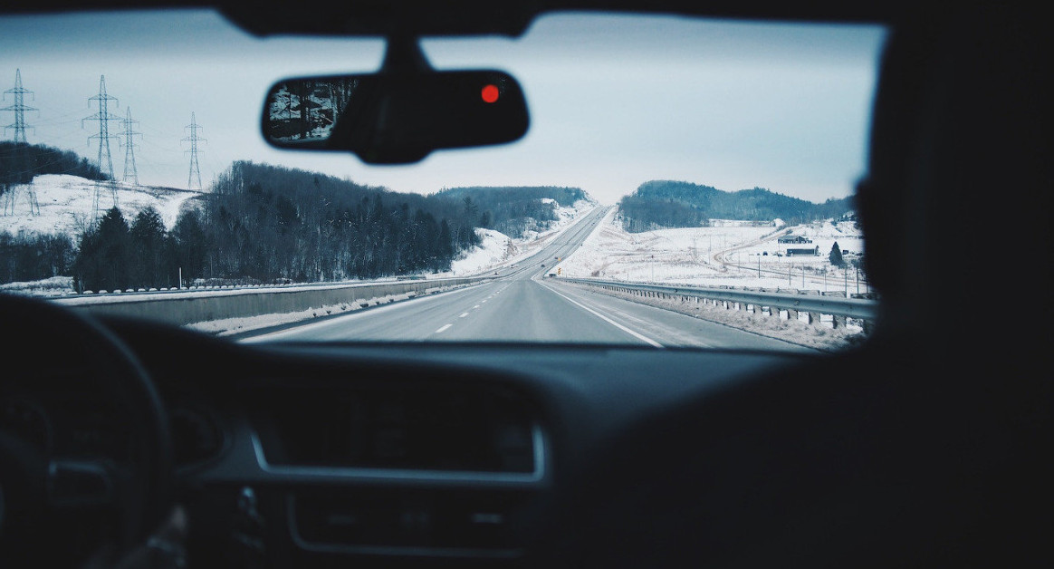 Viaje en vacaciones de invierno. Foto: Unsplash.