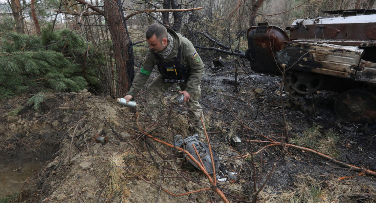 Restos de bombas de racimo. Foto: Reuters