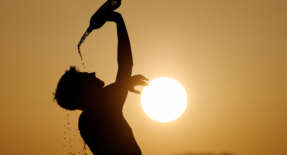 Ola de calor en Europa, causada por el fenómeno "Cerberus". Foto: Reuters.