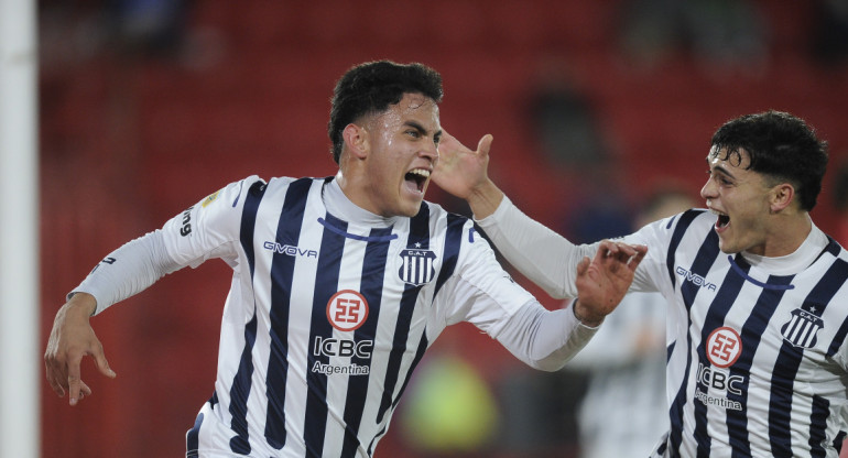 José David Romero, el héroe del triunfo de Talleres ante Huracán. Foto: Télam.