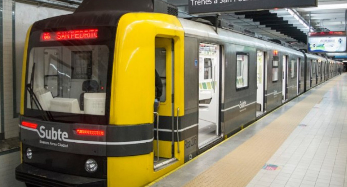 Subte, transporte público. Foto: NA