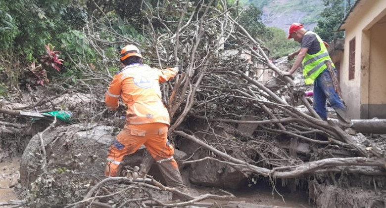 Avalancha deja al menos 12 muertos en Colombia. Foto: Reuters.