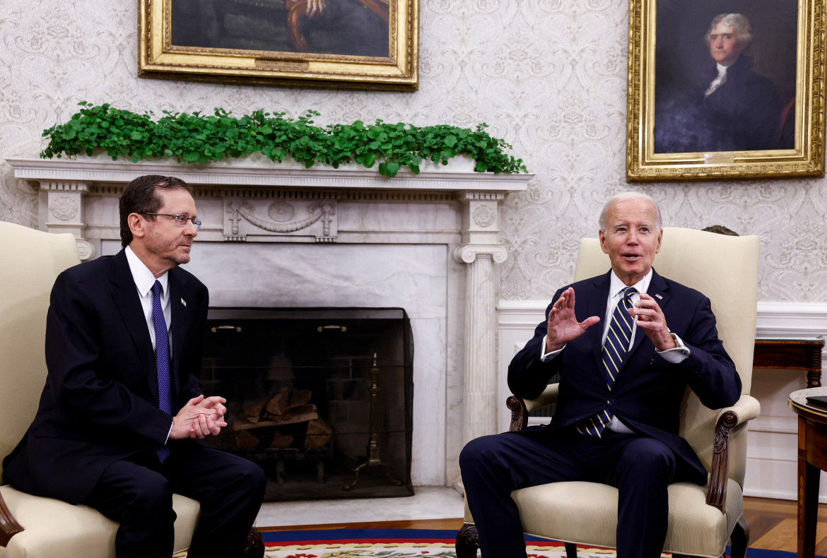 Joe Biden y su par de Israel, Isaac Herzog.Foto: Reuters