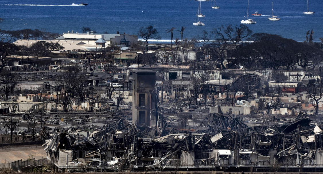 Los incendios dejaron en ruinas la ciudad de Lahaina, Hawái. Foto: EFE.