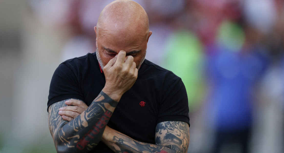 Jorge Sampaoli fue abucheado por los hinchas de Flamengo. Foto: Reuters.