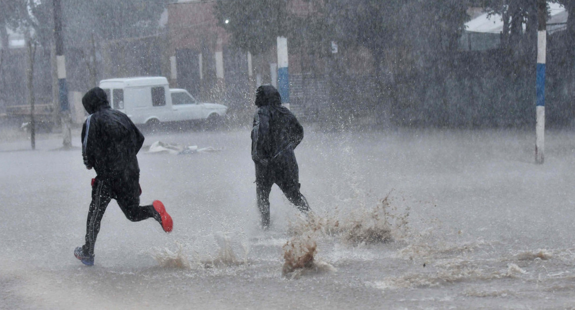 Fuerte temporal en Buenos Aires. Foto: Télam.