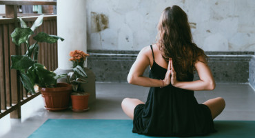 El yoga, una actividad clave para los asmáticos. Foto: Unsplash