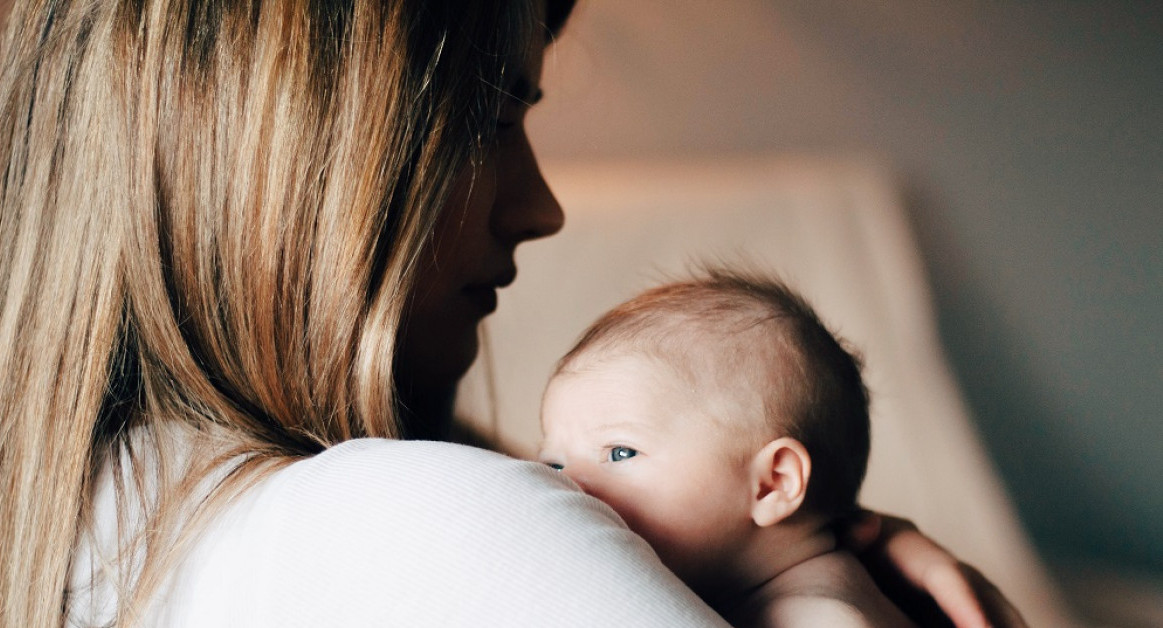 En las muestras se observó que la concentración de mio-inositol variaba en función del origen étnico y social de las madres. Foto: Unsplash.