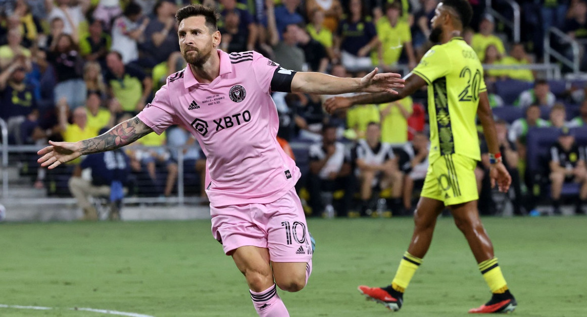 Lionel Messi convirtió en la final de la Leagues Cup. Foto: Reuters.