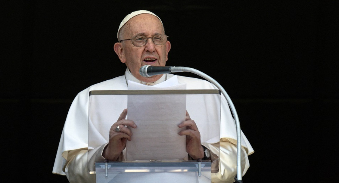 En su histórica encíclica "Laudato Si" (Alabado seas) de 2015, señaló que el planeta "empieza a parecerse cada vez más a un inmenso montón de porquería". Foto: Reuters.