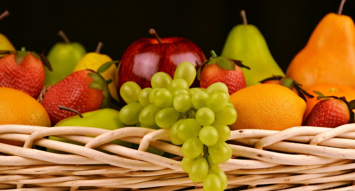 El consumo de frutas es beneficioso para la salud. Foto: Pixabay.