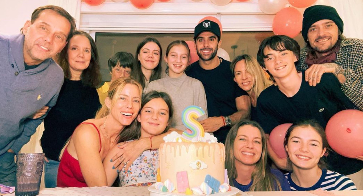 Nicole Neumann y José Manuel Urcera en el cumpleaños de Sienna. Foto: Instagram @nikitaneumannoficial.