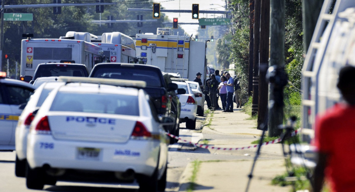 Un supremacista mató a tres personas y luego se suicidó en Florida. Foto: Reuters.