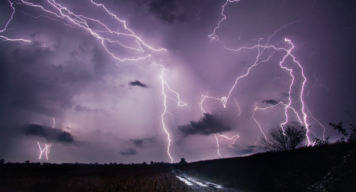 Tormenta de Santa Rosa. Foto: Unsplash.