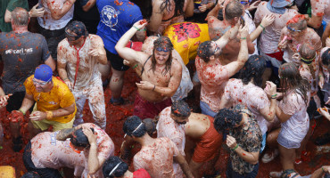 Tomatina en Buñol. Foto: EFE.