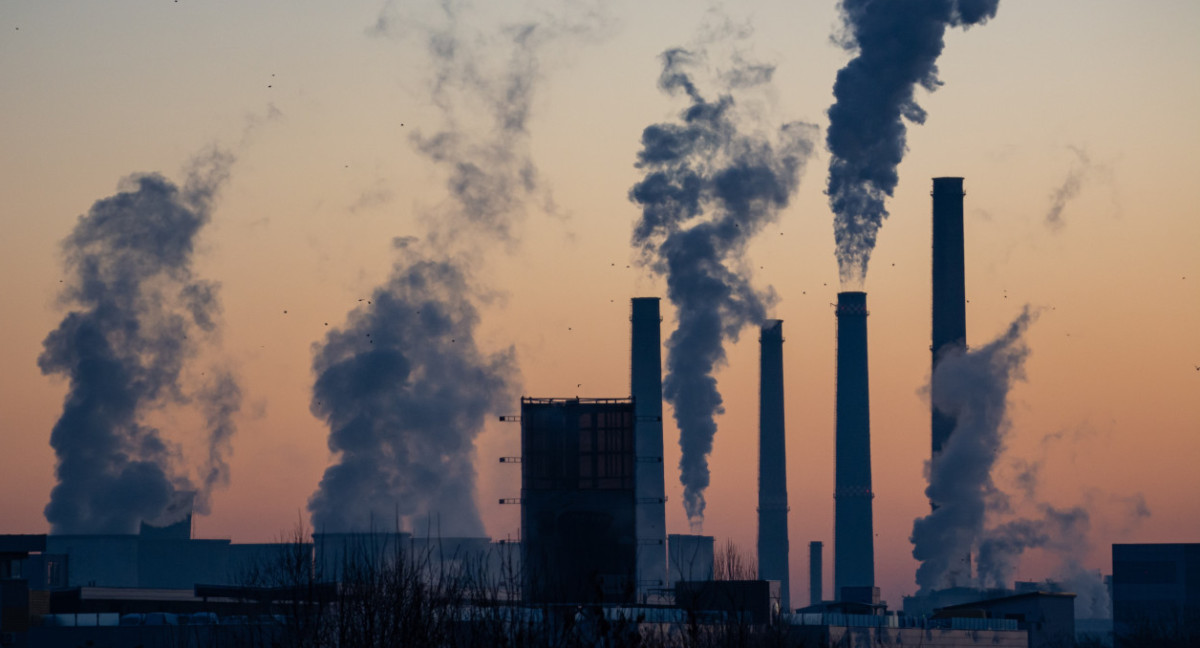 La contaminación del aire crece día a día. Foto: Unsplash