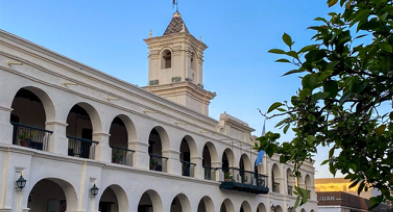 Cabildo de Salta. Foto Twitter @GobCiudadSalta.