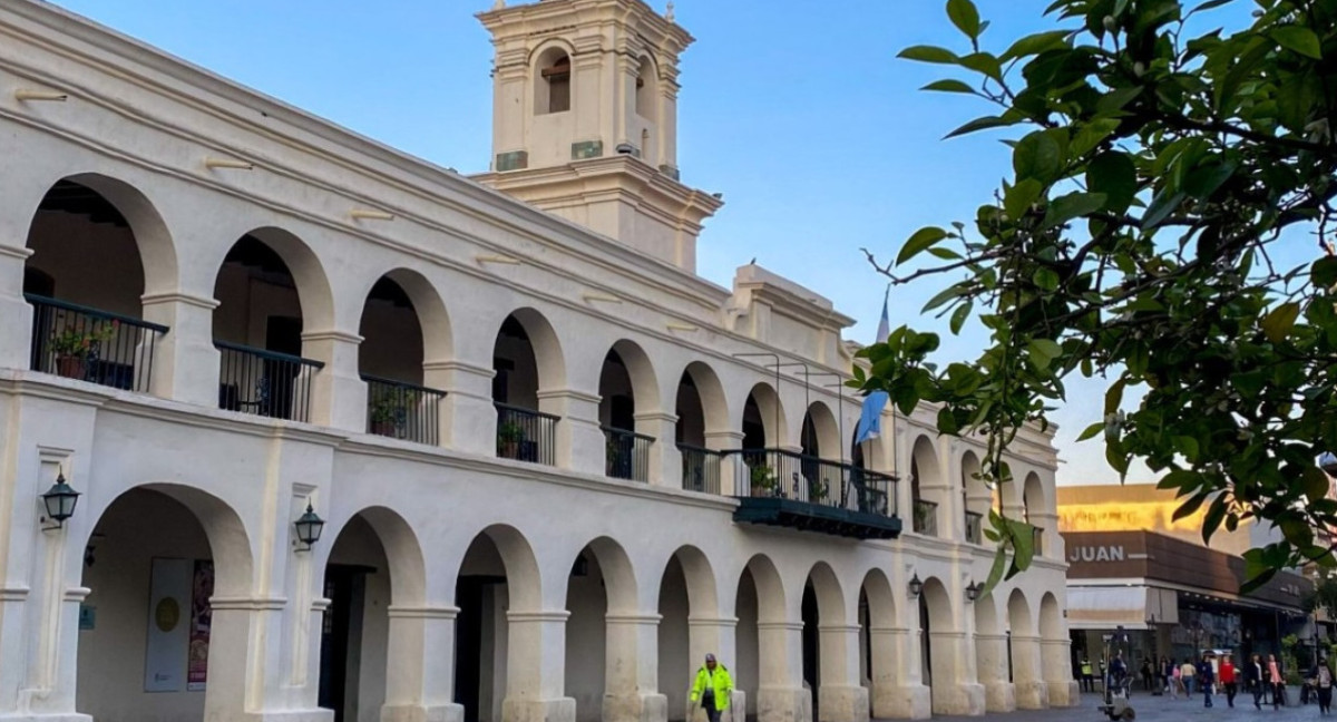 Cabildo de Salta. Foto Twitter @GobCiudadSalta.