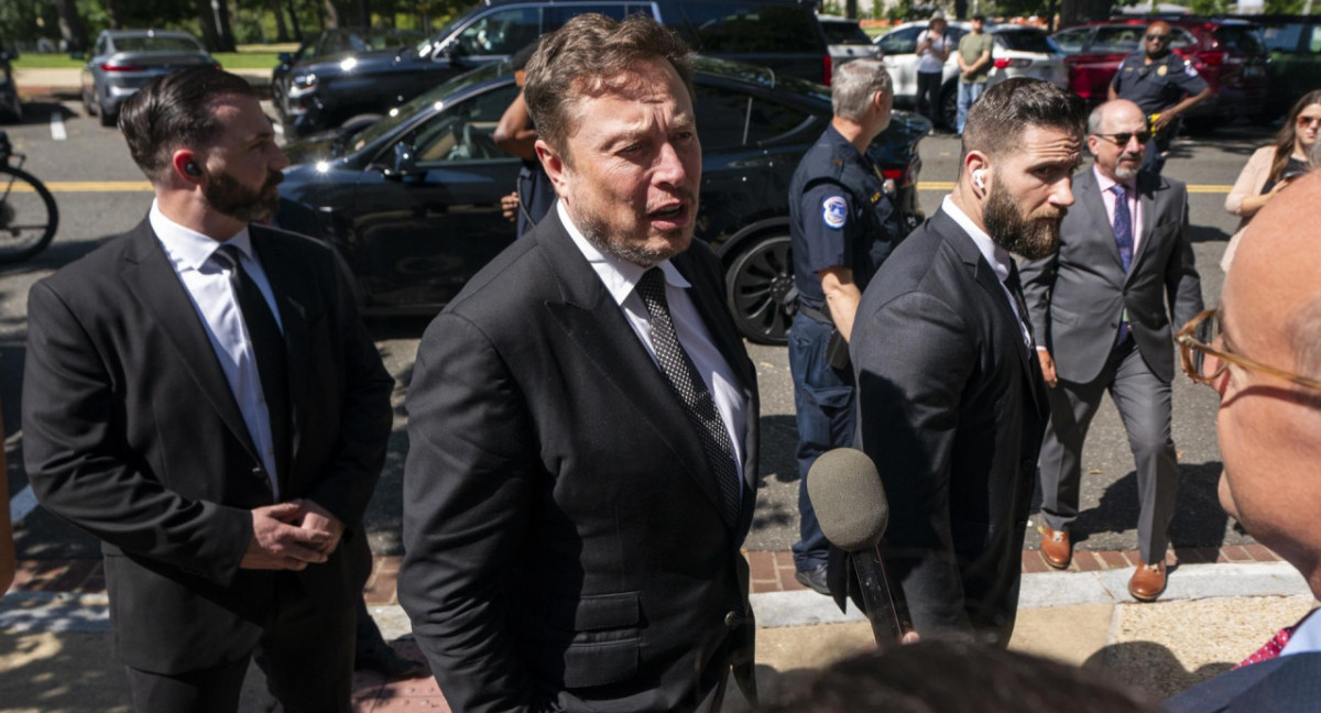 Elon Musk en el foro sobre IA. Foto: EFE