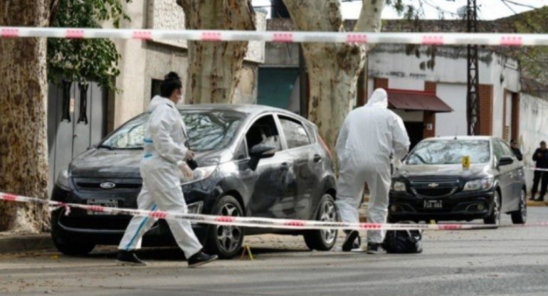 El lugar donde balearon al policía en Rosario. Foto: NA