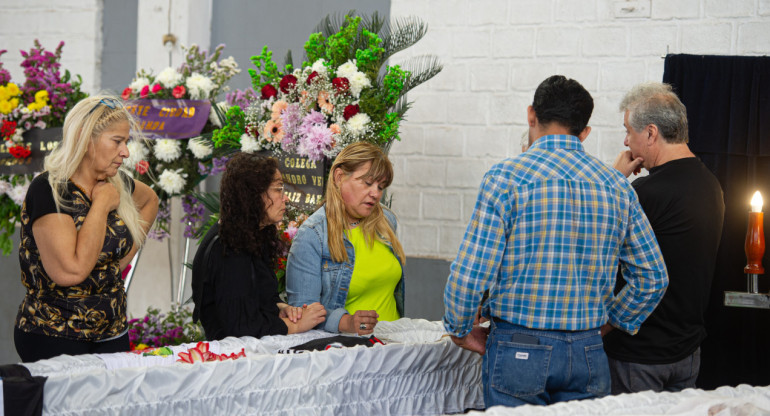 Último adiós a Huguito Flores en Santiago del Estero. Foto: Telam.