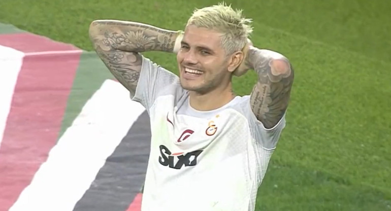 Insólito error de Mauro Icardi. Foto: captura.