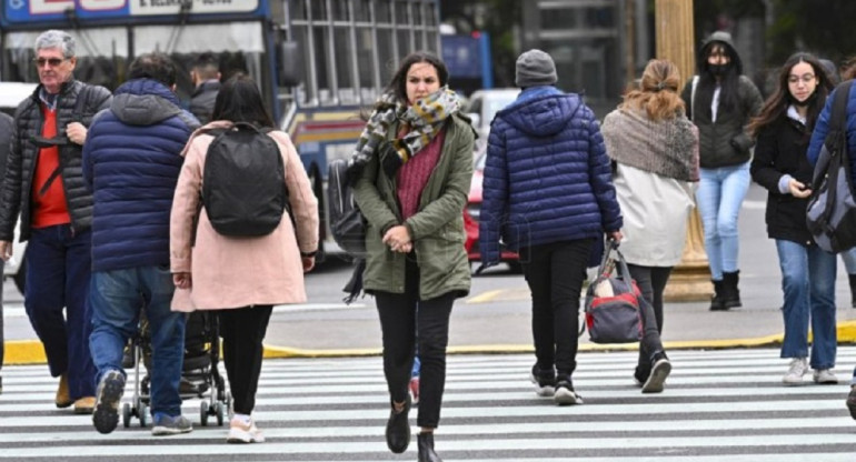 Frío en Buenos Aires. Foto: NA.