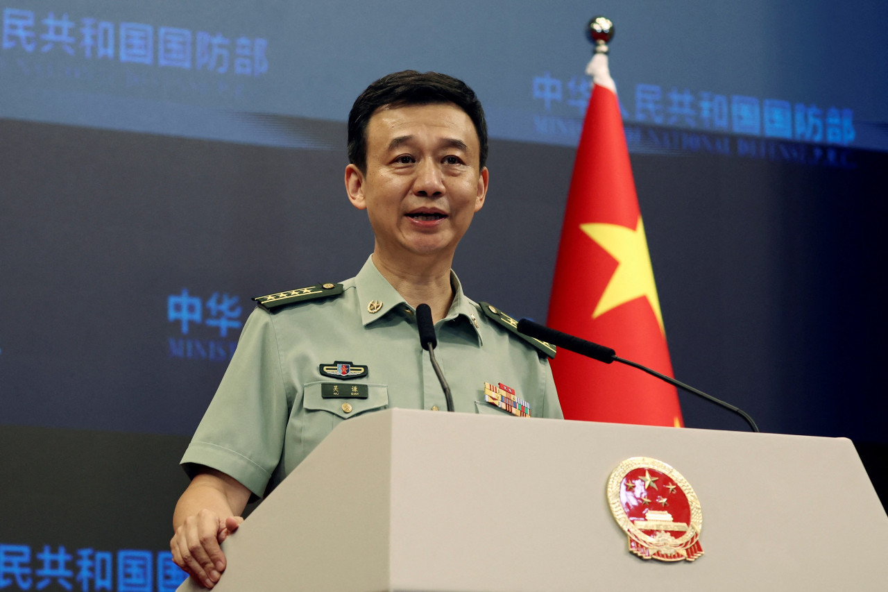 Portavoz del Ministerio de Defensa de China, el coronel Wu Qian. Foto: Reuters.