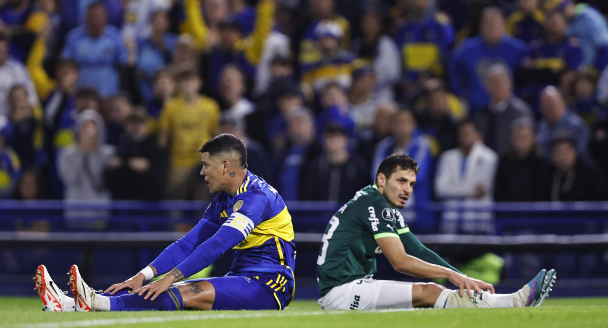 Marcos Rojo en la semifinal de la Copa Libertadores. Foto: EFE.