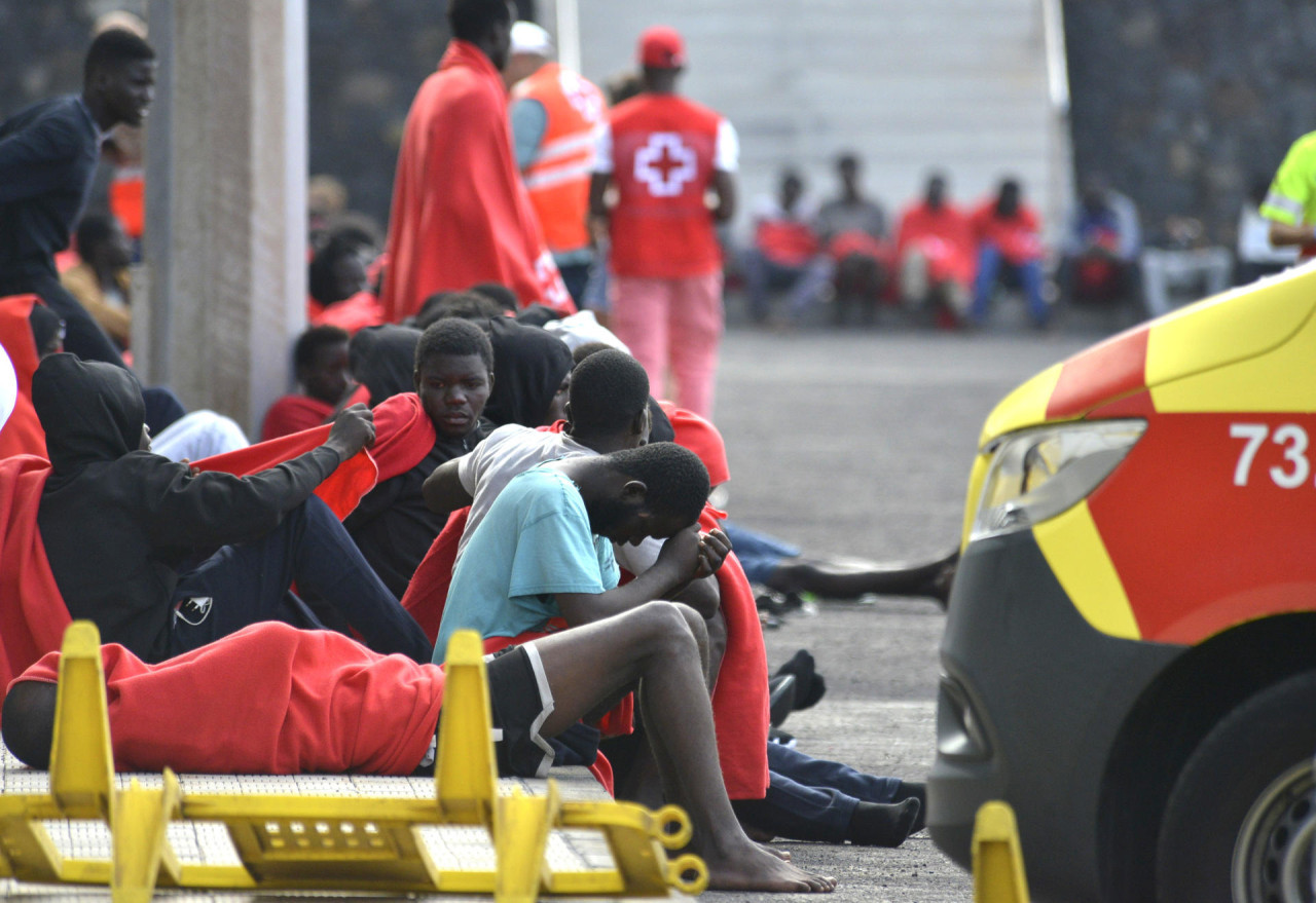 Los migrantes recién llegados a Islas Canarias. Foto: EFE