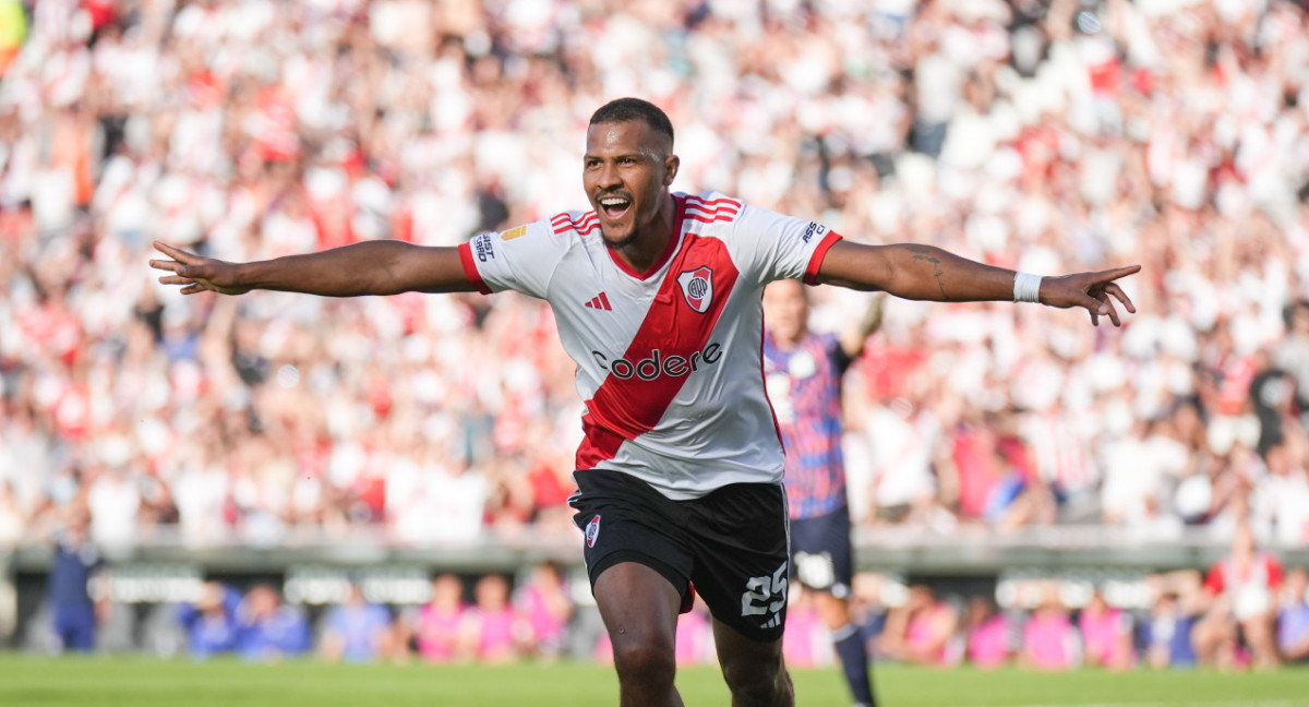 Salomón Rondón; River Plate vs. Talleres de Córdoba. Foto: NA.