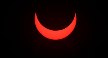 Eclipse solar anular en Honduras. Foto: EFE.