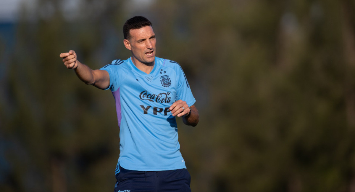 Lionel Scaloni en el entrenamiento de la Selección argentina. Foto: NA.