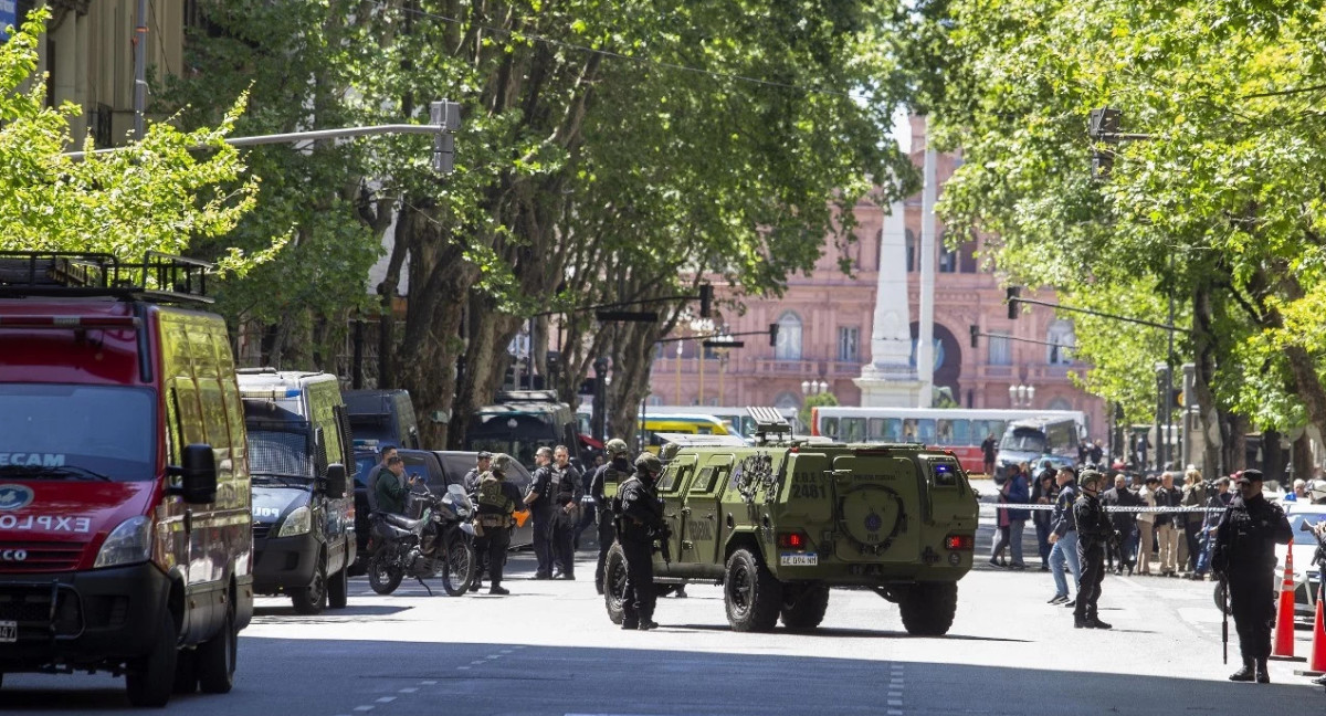 Amenaza de bomba en las embajadas de Israel y Estados Unidos. Foto: NA.