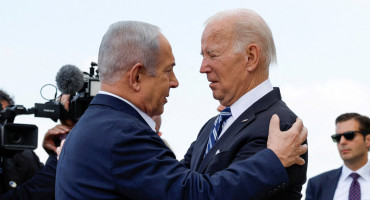 Joe Biden y el primer ministro israelí, Benjamin Netanyahu. Archivo Reuters