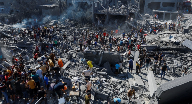 Bombardeo en el sur de la Franja de Gaza. Foto: Reuters.