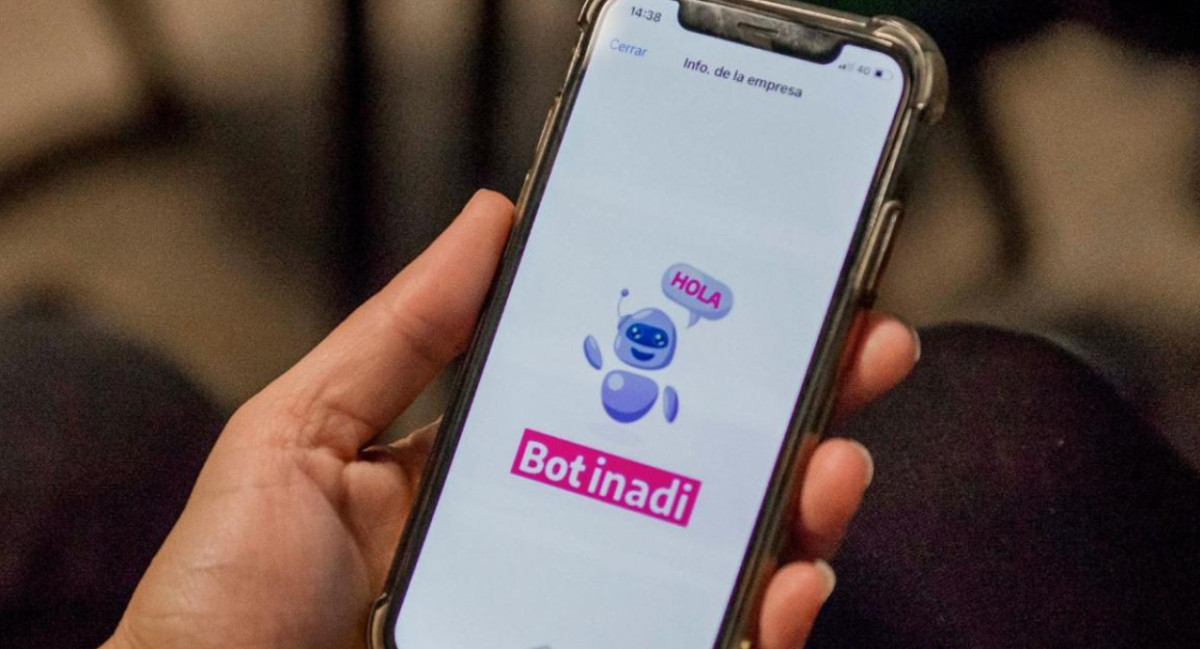 Bot-Inadi, la nueva vía de comunicación del organismo. Foto: Télam.