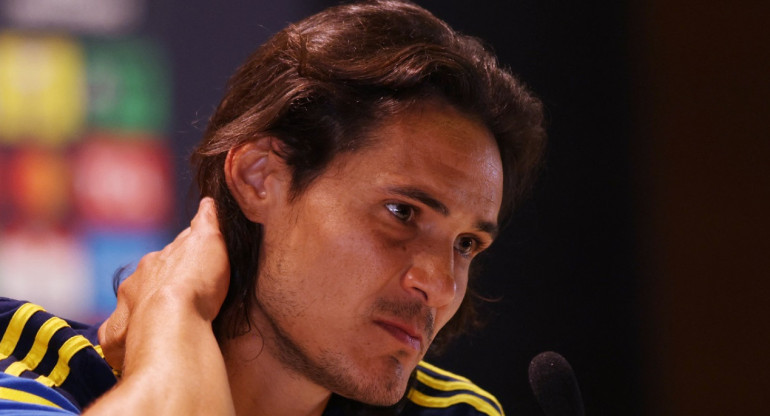 Edinson Cavani en la conferencia de prensa previa a la final de la Libertadores. Foto: Reuters.