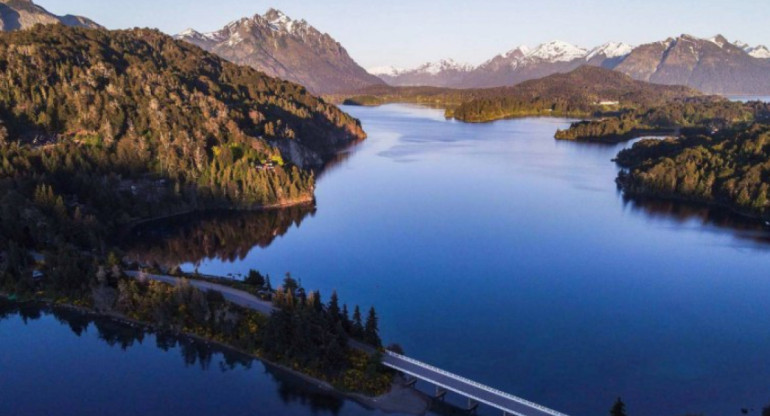 El Lago Nahuel Huapi es uno de los más profundos de la Argentina. Foto: NA