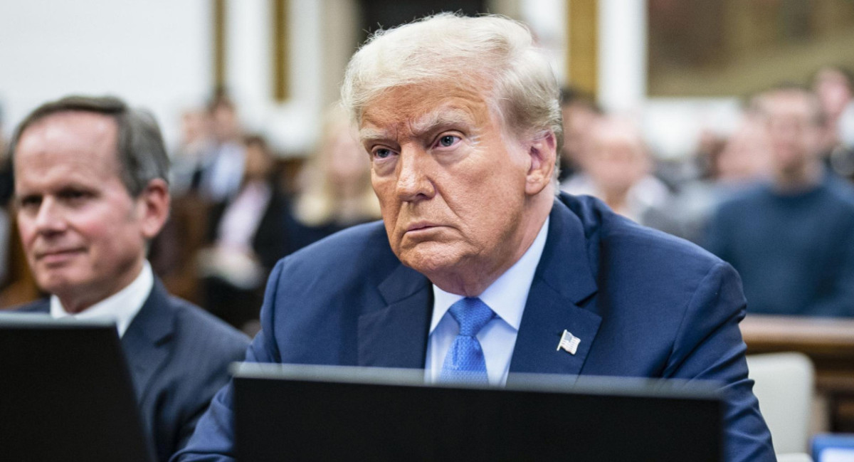 Donald Trump en la sala del tribunal. Foto: EFE