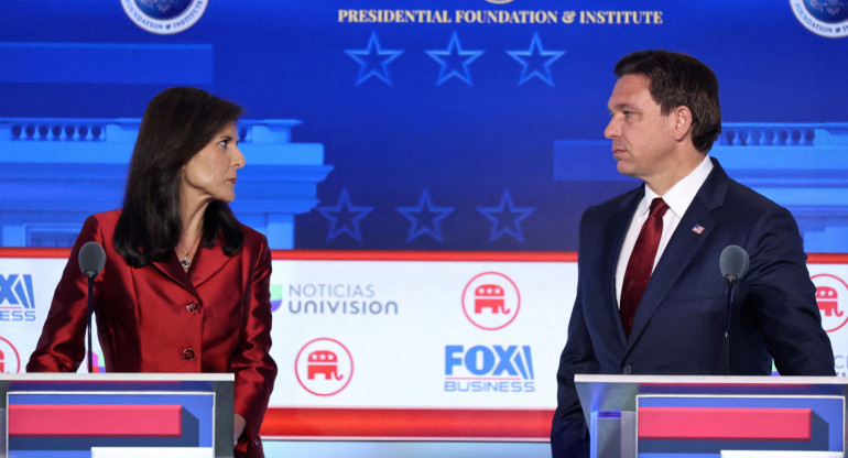 Nikki Haley y Ron DeSantis, candidatos republicanos. Foto: REUTERS.