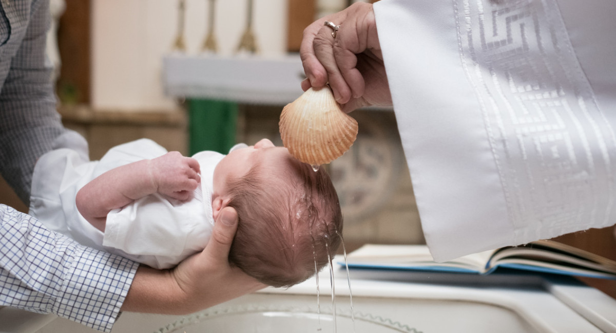 Bautismo. Foto: Unsplash