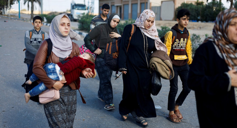 Desplazados en la Franja de Gaza. Foto: Reuters.