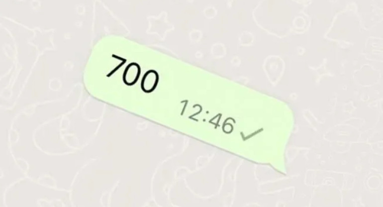 700 en WhatsApp