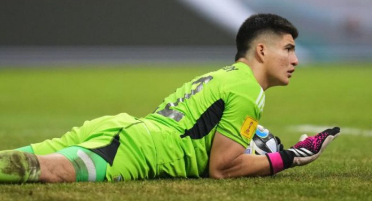 Jeremías Florentín, arquero de la Sub 17 en el Mundial. Foto: NA.