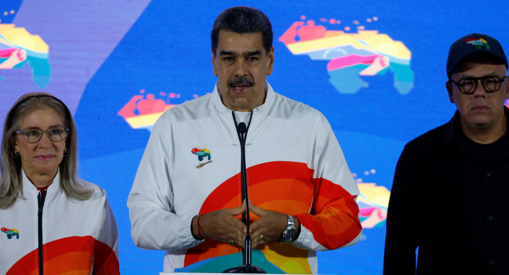 Nicolás Maduro, su esposa y su hijo. Foto: Reuters.