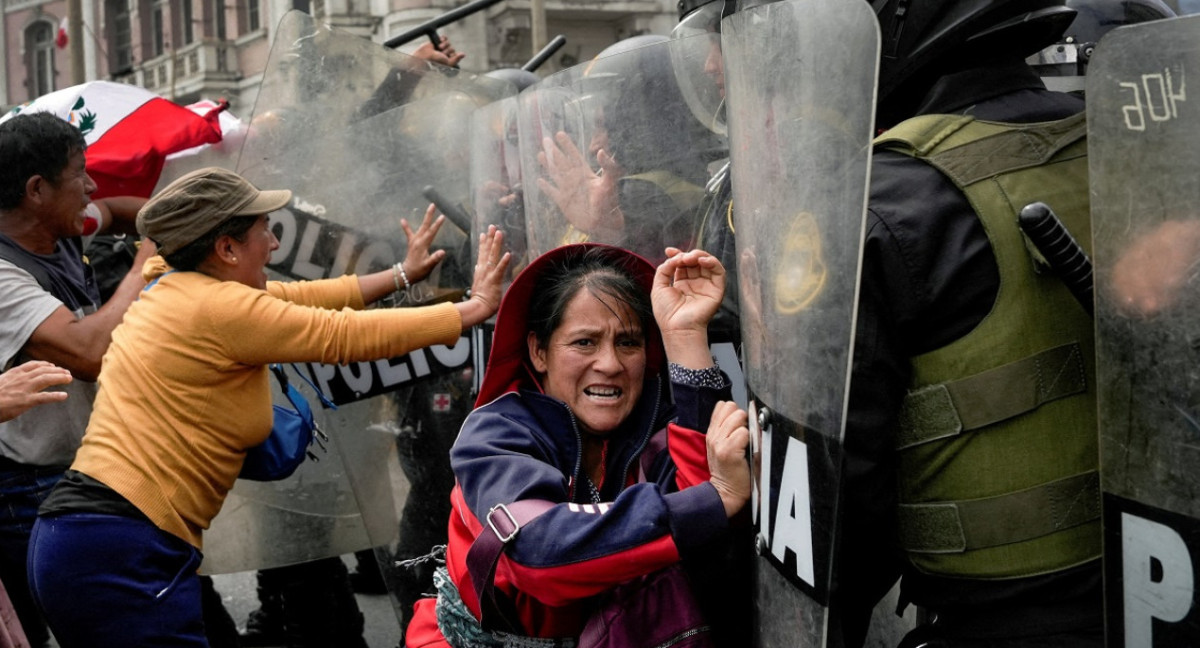 Manifestaciones en Perú. Foto: Reuters.