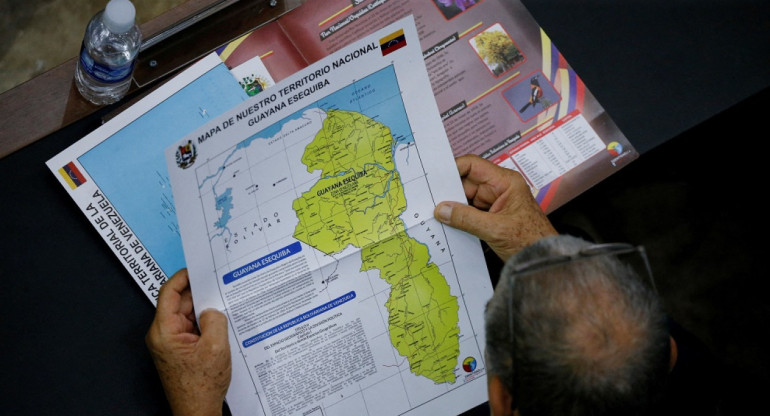 Mapa que muestra la disputa de la región del Esequibo como parte de Venezuela. Foto: Reuters.