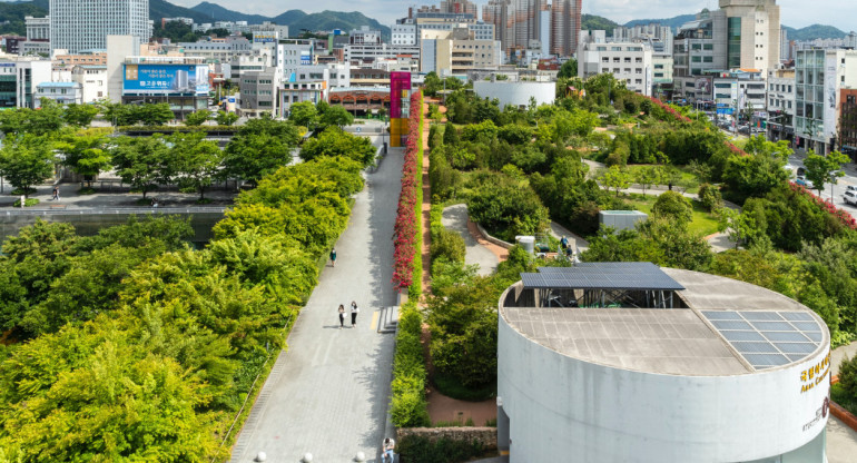 Ciudades inteligentes, sostenibles y verdes. Foto: Unsplash.